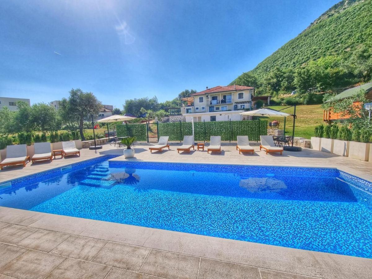 Apartments Blazevic Herceg Novi Buitenkant foto